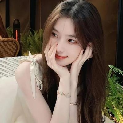 倾国艳后 海报
